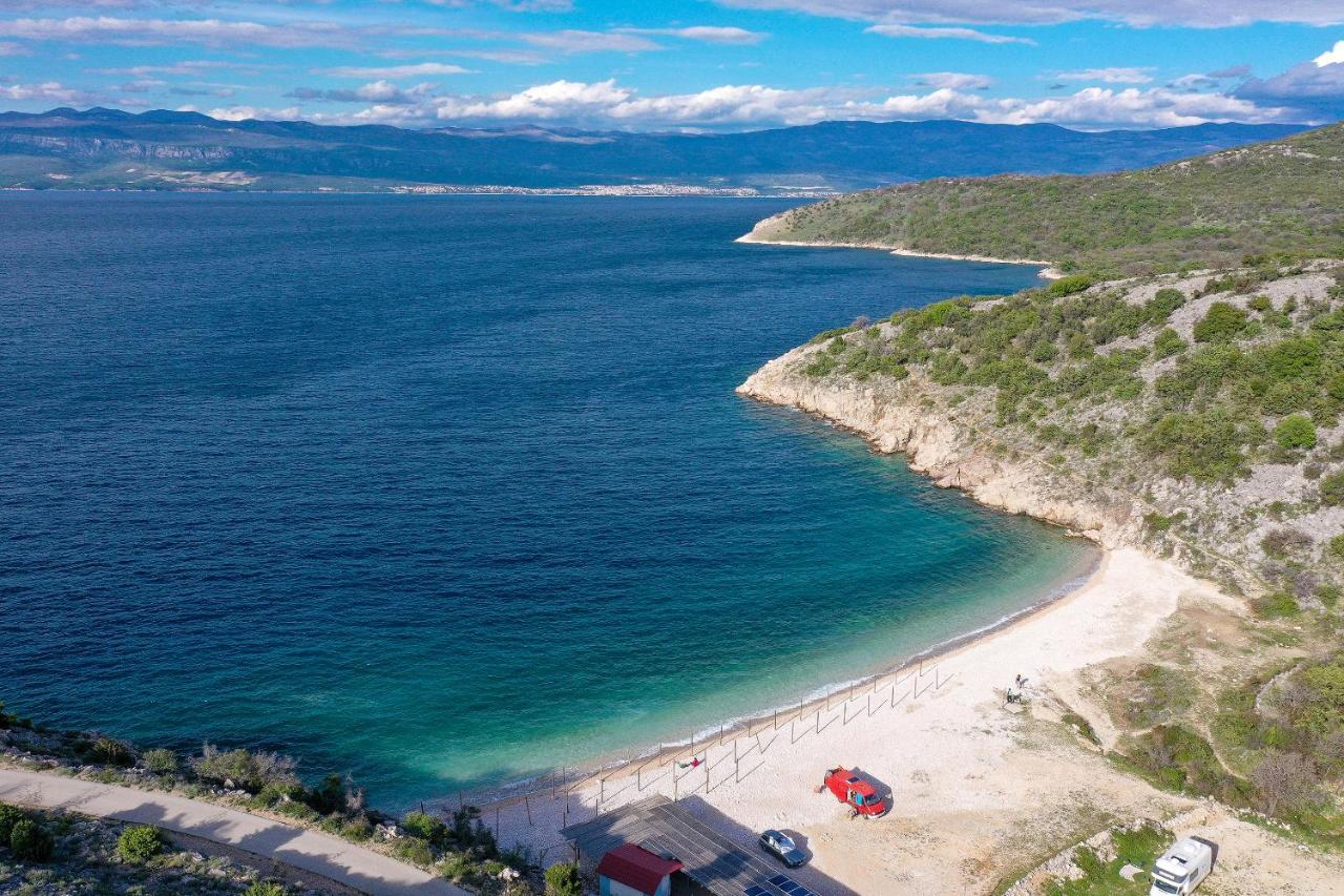 Moro Vrbnik Apartment Екстериор снимка