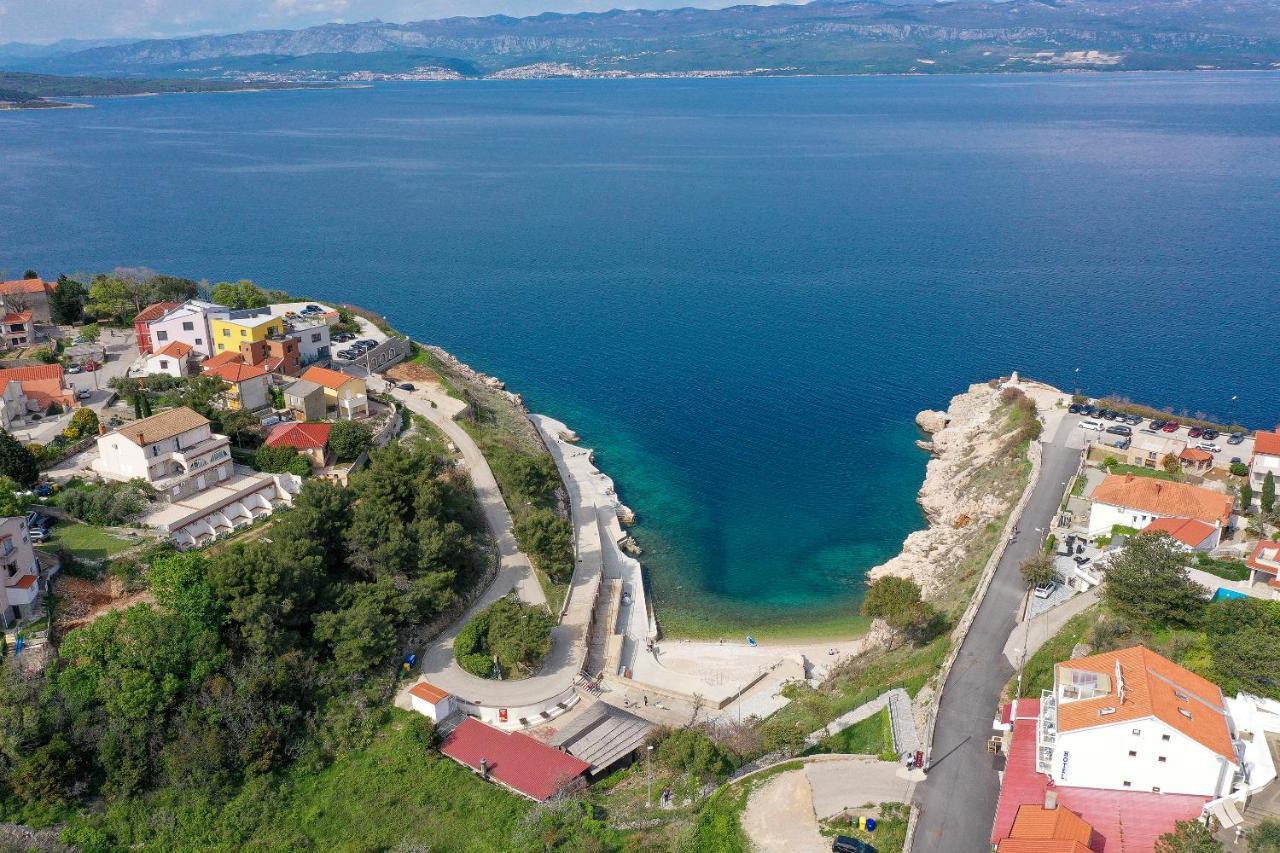Moro Vrbnik Apartment Екстериор снимка