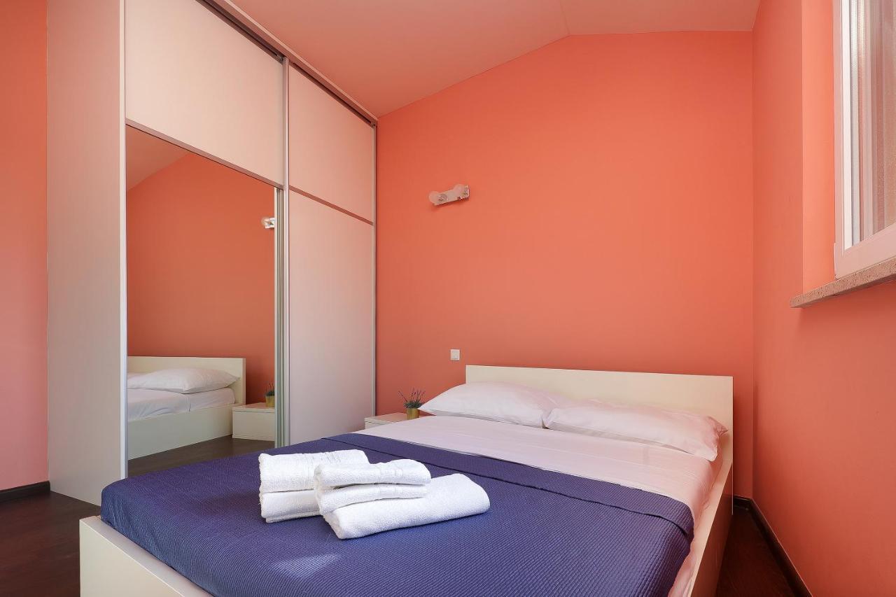 Moro Vrbnik Apartment Екстериор снимка